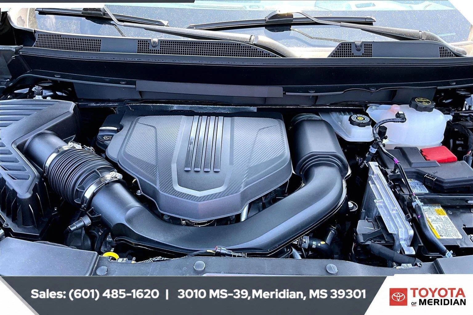 Used 2026 Mosaic Black Metallic Chevrolet AWD LT image 8