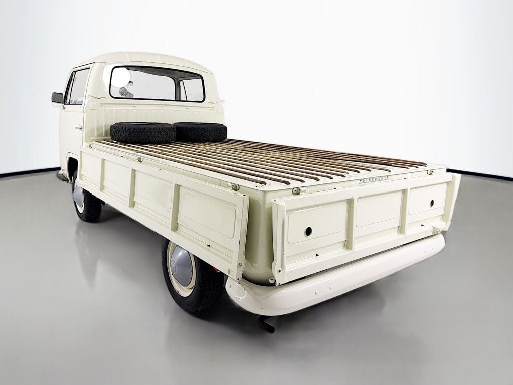 Used 1968 White Volkswagen  image 9