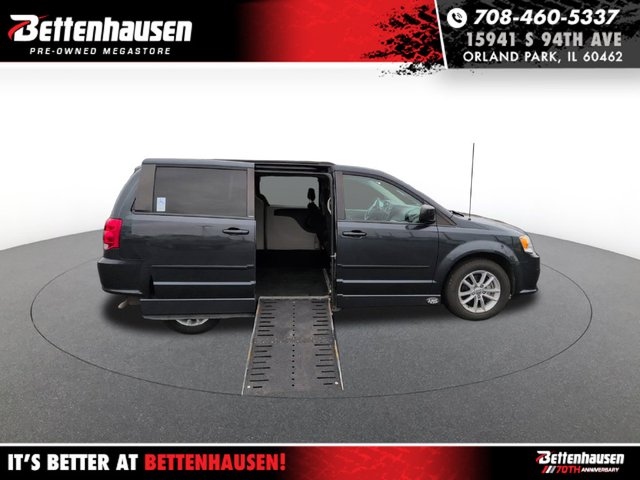 Pre-Owned 2014 Dodge Grand Caravan SXT 4D Passenger Van