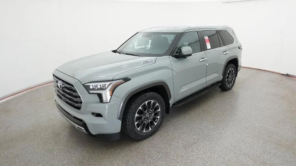 2026 Toyota Sequoia Limited 4WD i-FORCE MAX Hybrid's photo