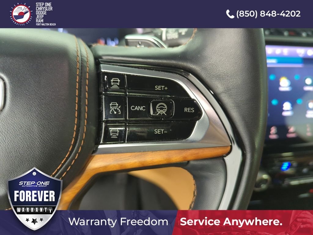 Used 2021 Silver Jeep Summit image 22