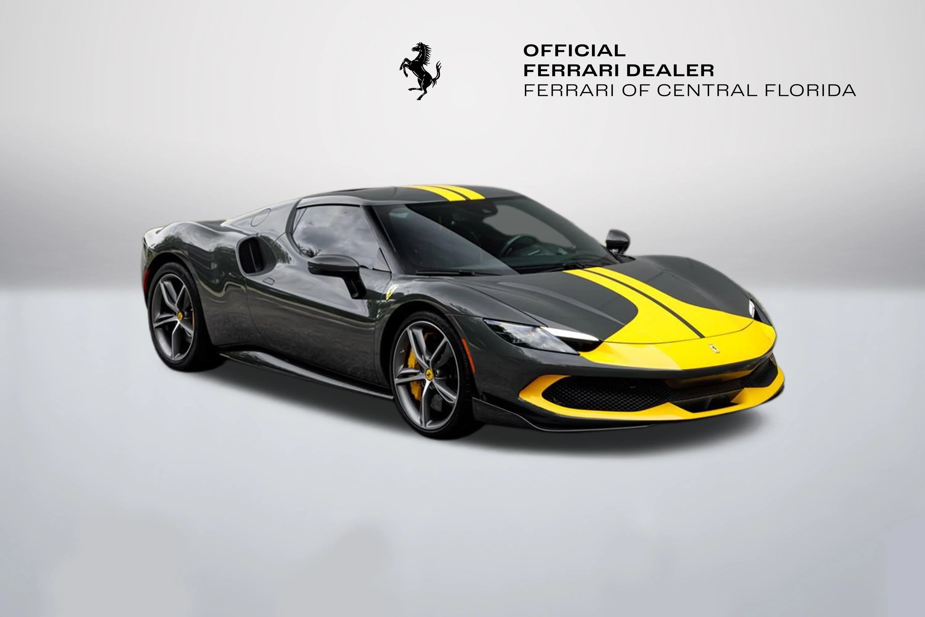 Used 2022 Grigio Scuro Ferrari  image 7