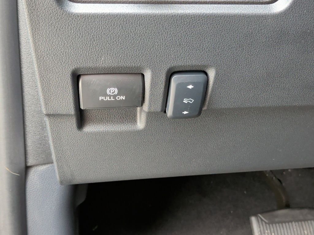 New 2026 Agate Black Metallic Ford F-250® Platinum® image 15