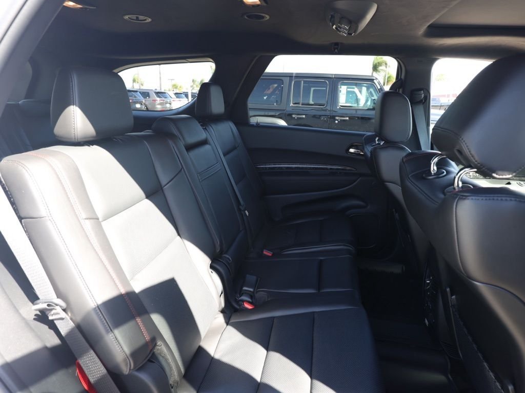 New 2026 White Knuckle Clear-Coat Exterior Paint Dodge GT Premium HEMI V8 image 17