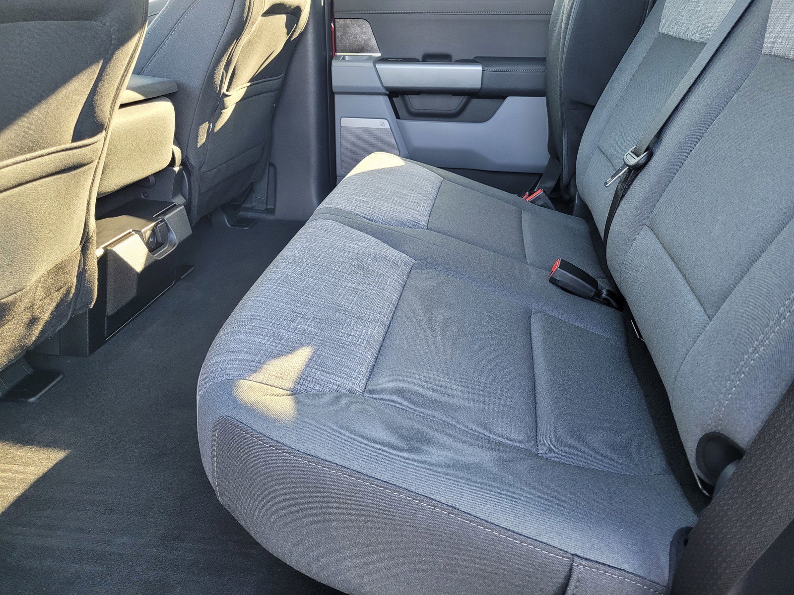 2026 Ford F-250 Super Duty XLT - Photo 6