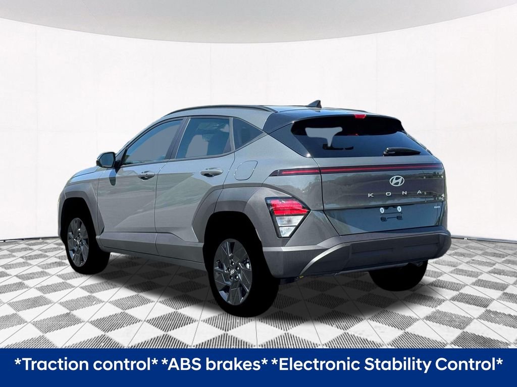 Used 2026 Gray Hyundai SEL Sport image 7
