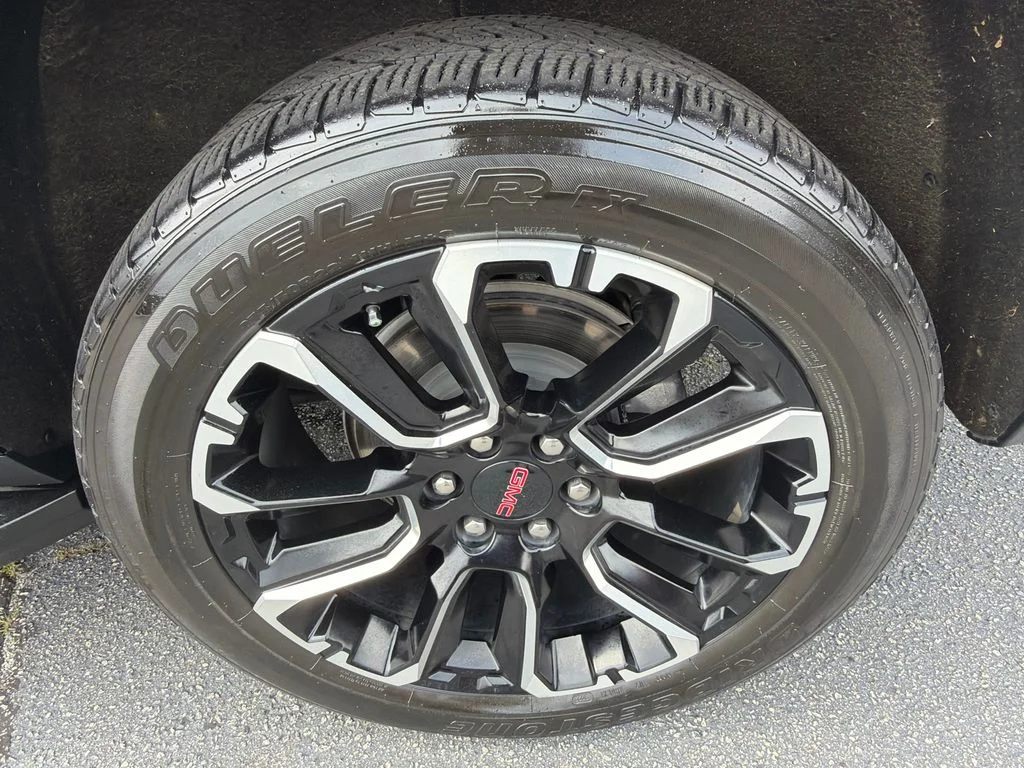 Used 2023 Blue GMC Denali image 20