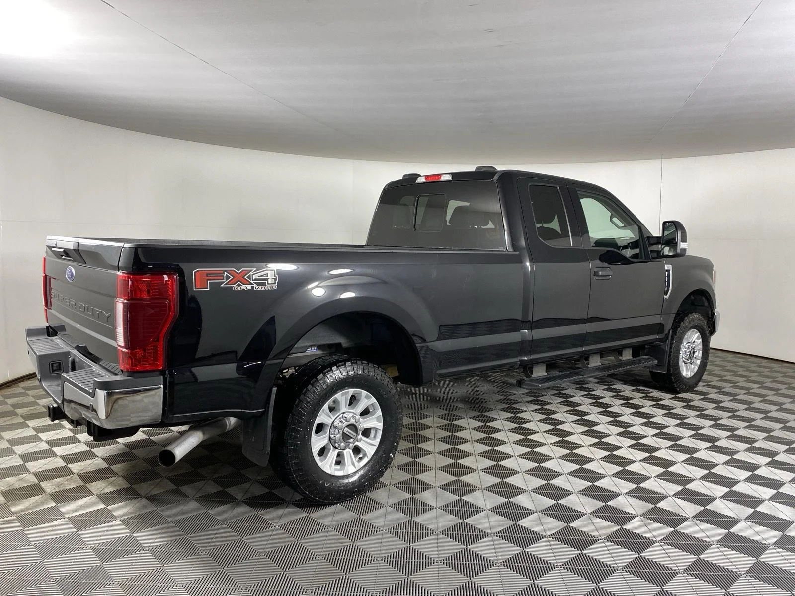 Used 2021 Agate Black Ford XLT image 10