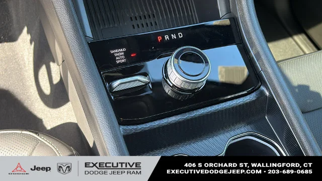 New 2027 Blue Jeep Limited Reserve image 18