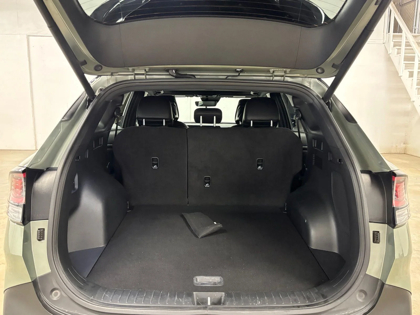 Used 2024 Green Kia X-Pro image 23