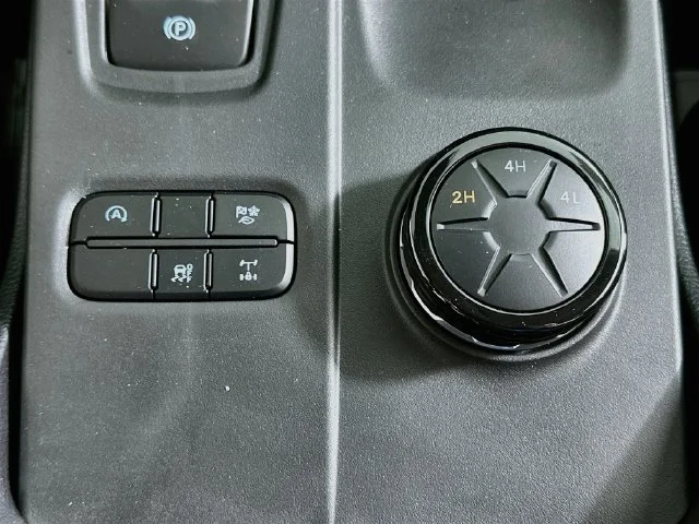 New 2026 Black Ford XLT image 18