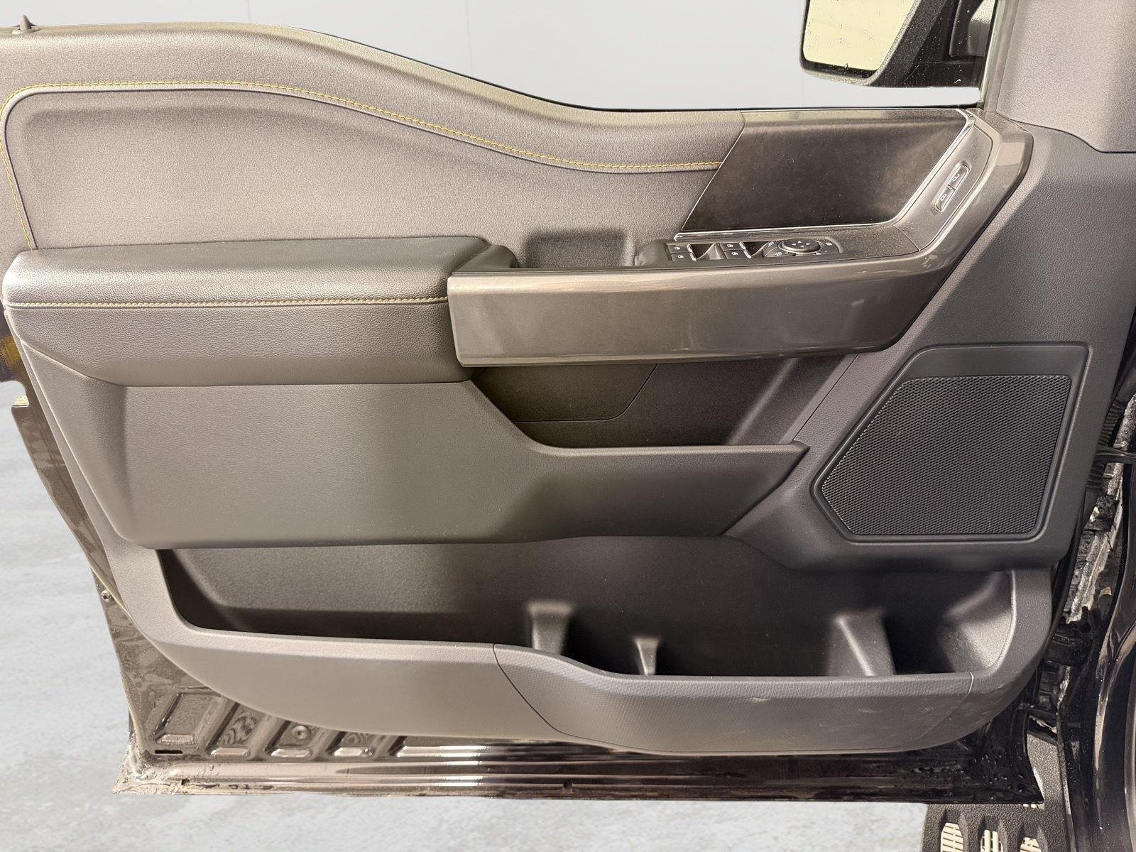 Used 2023 Agate Black FORD TREMOR image 14