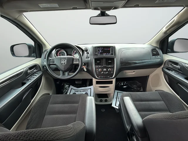 Used 2019 Gray Dodge SE image 11