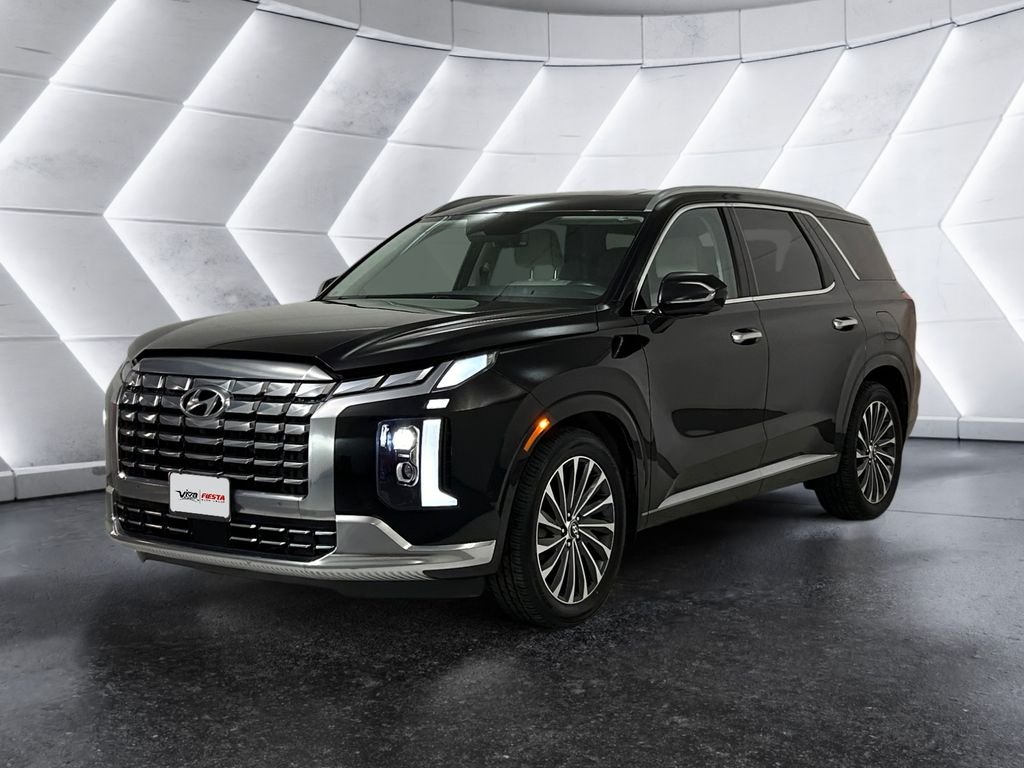 Used 2025 Black Hyundai Calligraphy image 3