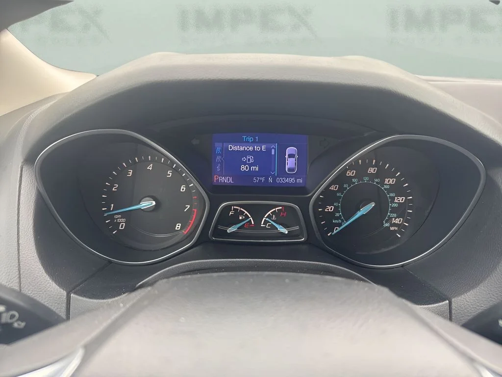 Used 2013 Red Ford SE image 20