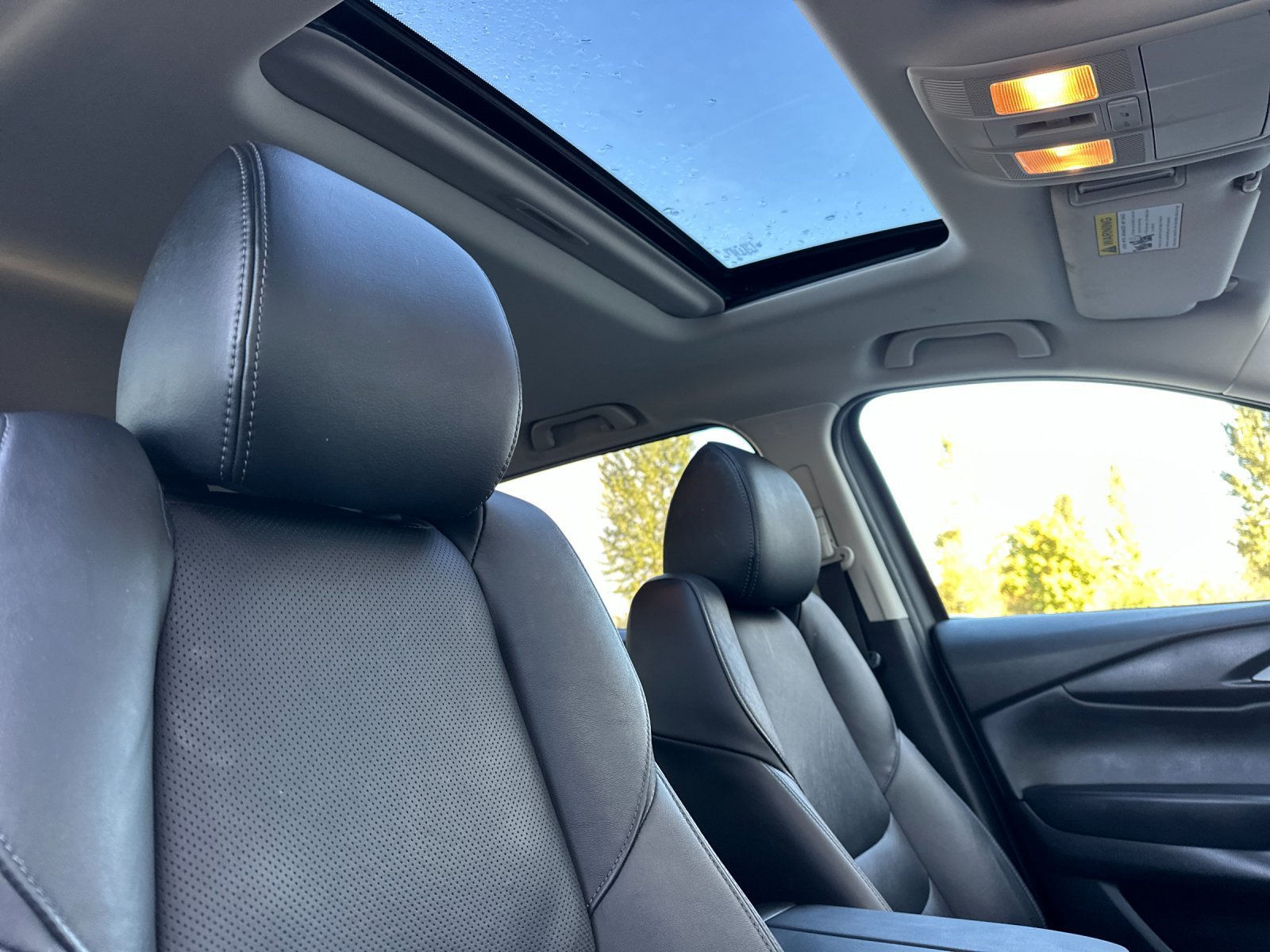 Used 2023 White Mazda Touring Plus image 17