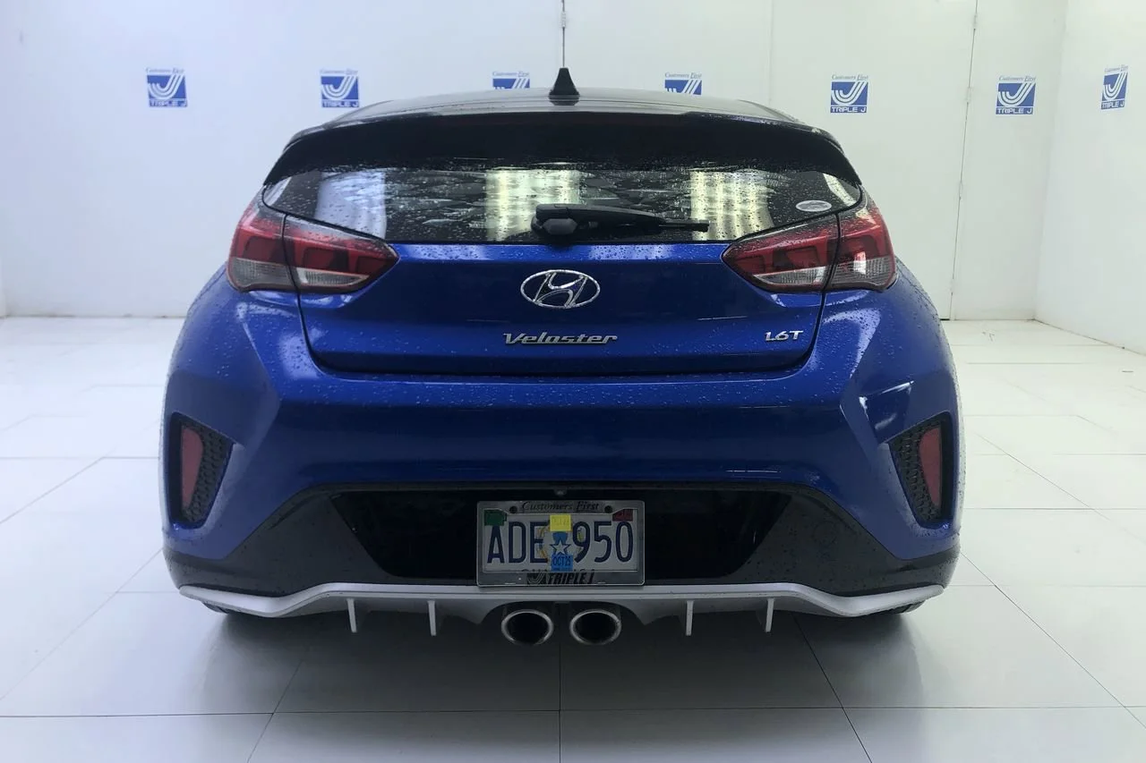Used 2020 Pacific Blue Hyundai Turbo image 3