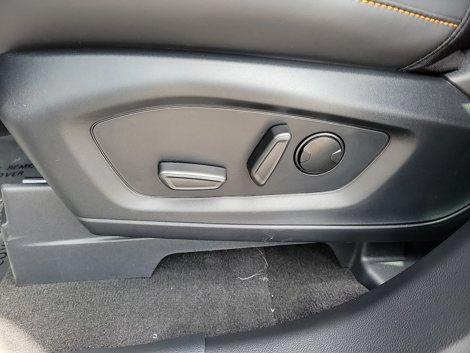 New 2026 Agate Black Metallic Ford Tremor&reg; image 13