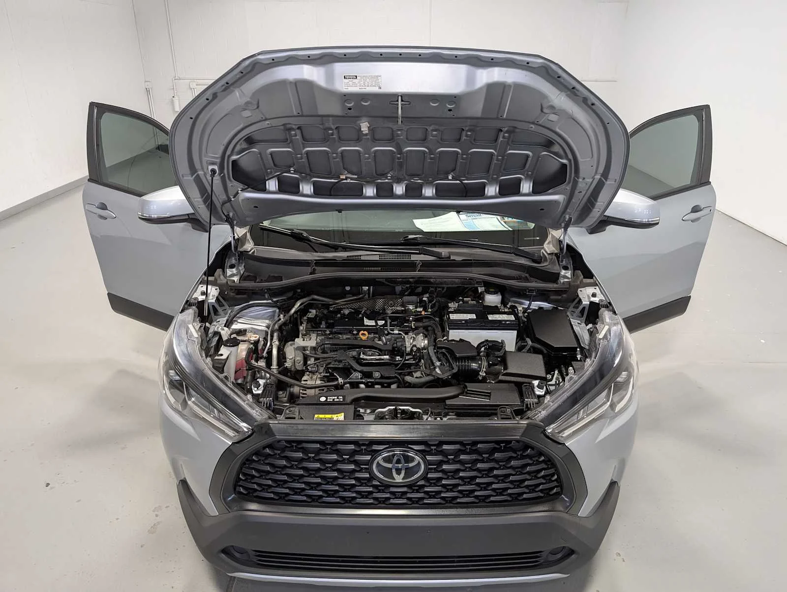 Used 2023 Sonic Silver Toyota LE image 13