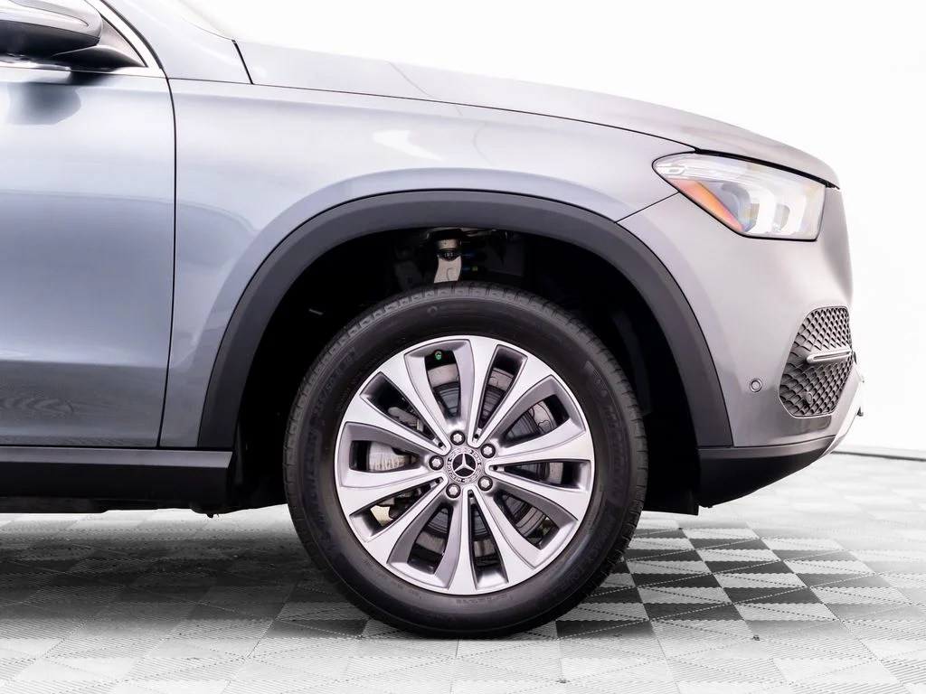 Used 2022 Gray Mercedes-Benz GLE 350 image 36