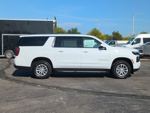 2026 Chevrolet Suburban LS - Photo 9