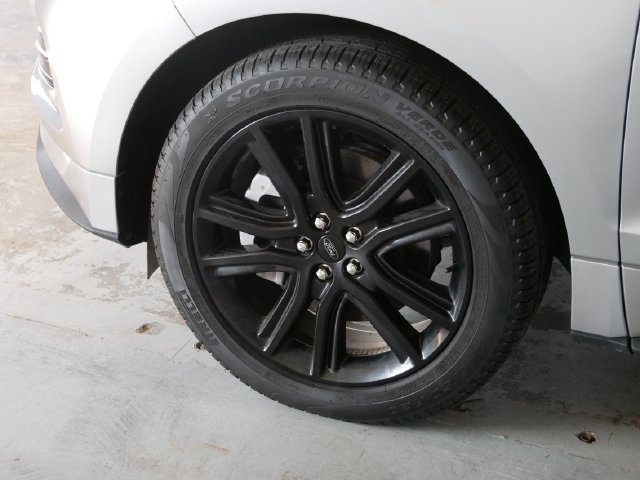 Certified Used 2024 Silver Metallic Ford ST Line image 4
