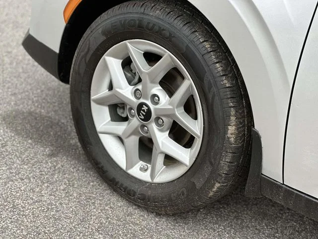 2020 Kia Soul S - Photo 11