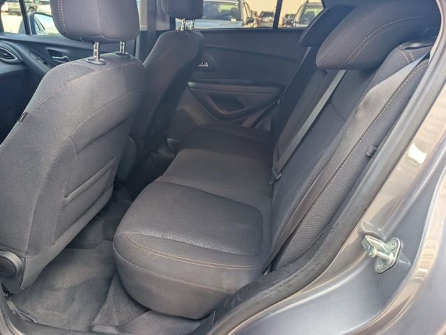 Used 2020 Gray Chevrolet LS image 26