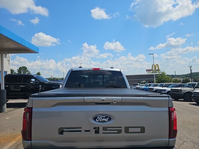 Used 2024 Silver Ford XLT image 5