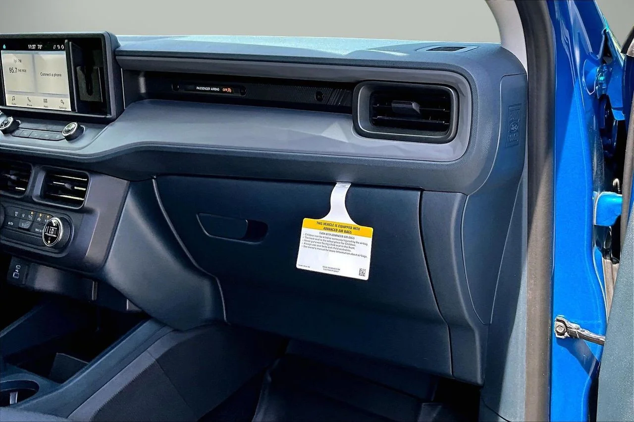 Used 2022 Blue Ford XL image 19