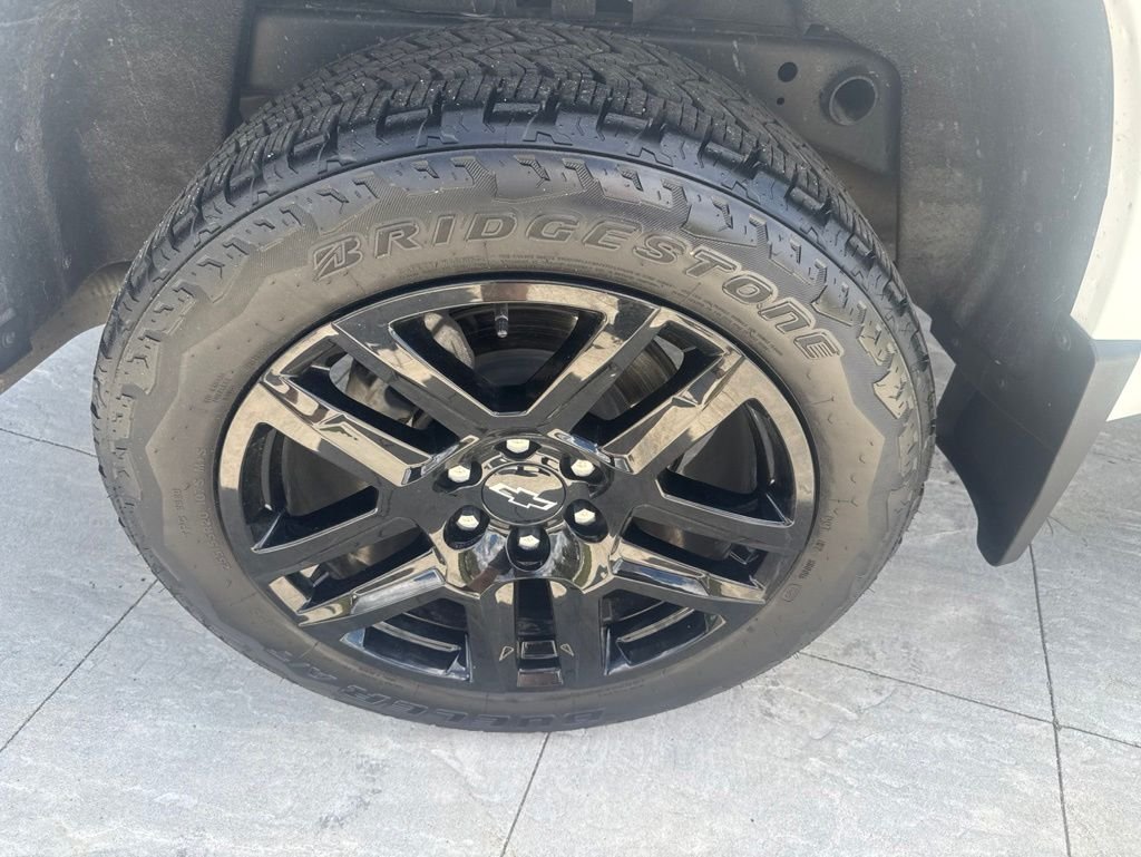 2025 Chevrolet Colorado Z71 - Photo 12