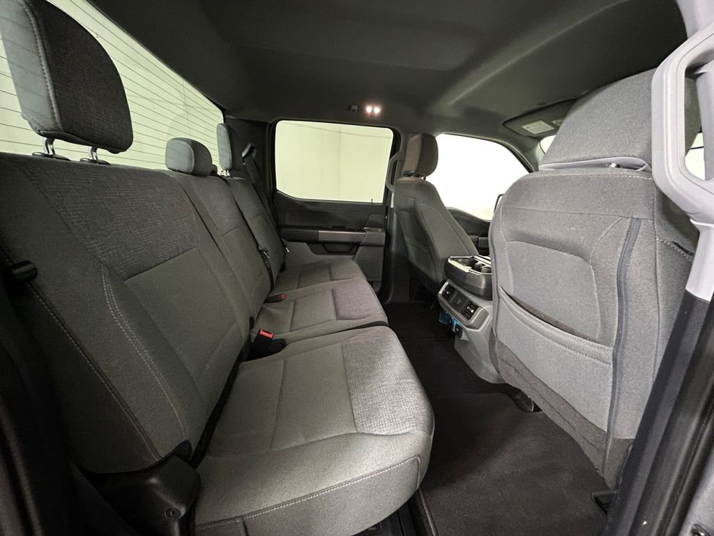 Used 2024 Gray Ford XLT image 17
