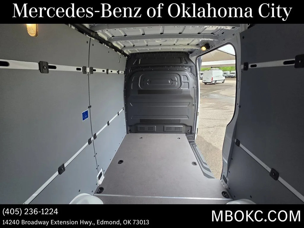 New 2026 Arctic White Mercedes-Benz Cargo 144 WB image 20