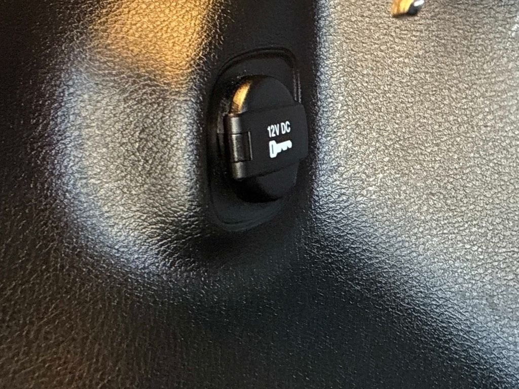Used 2019 Gray Jeep Trailhawk image 15