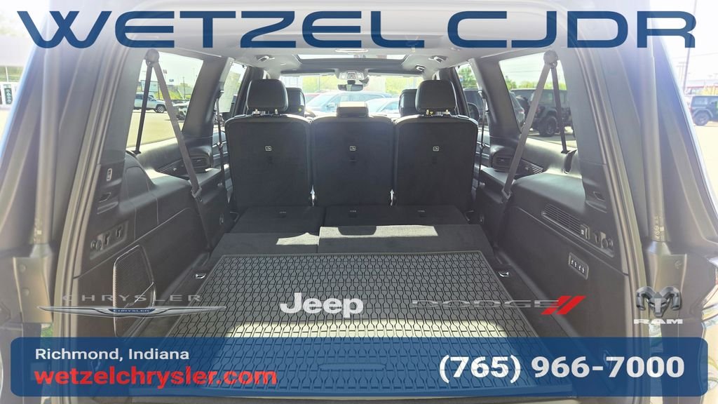 New 2026 Fathom Blue Pearl-Coat Exterior Paint (Late Availability) Jeep Limited Altitude image 11