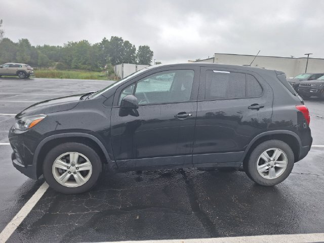 Used 2021 Black Chevrolet LS image 3