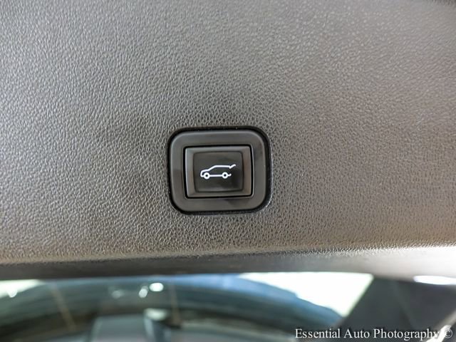 Used 2024 Argent Silver Metallic Cadillac Premium Luxury image 31