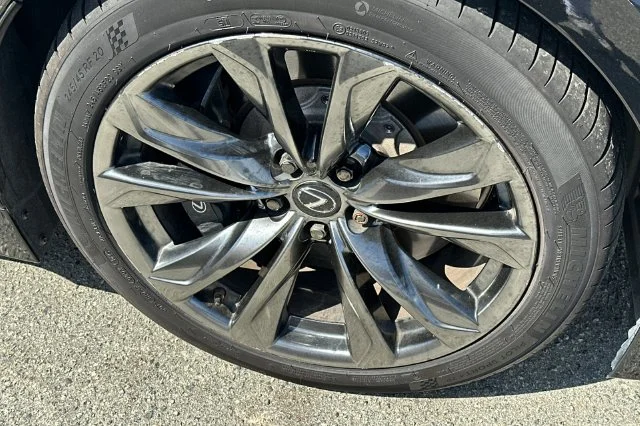 Used 2018  Lexus 500 F Sport image 4