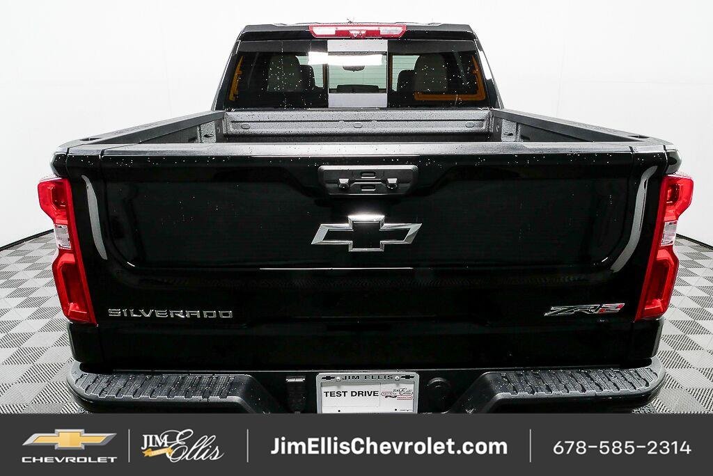 New 2026 Black Chevrolet ZR2 image 31
