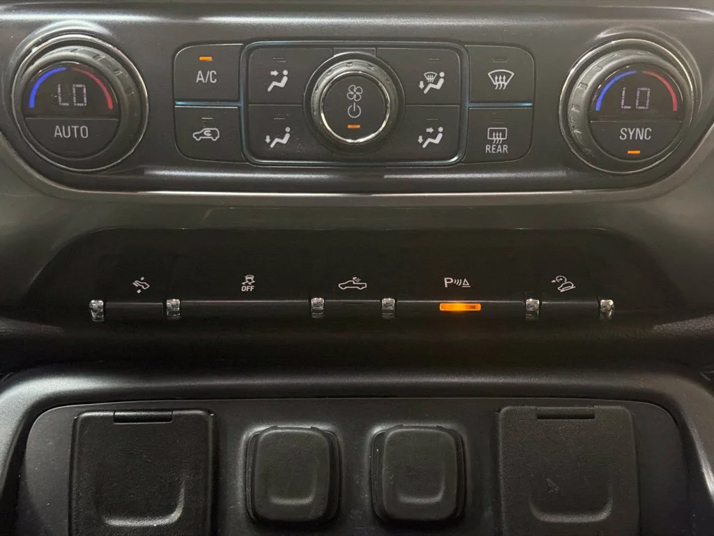 Used 2018 Centennial Blue Metallic Chevrolet LTZ image 15