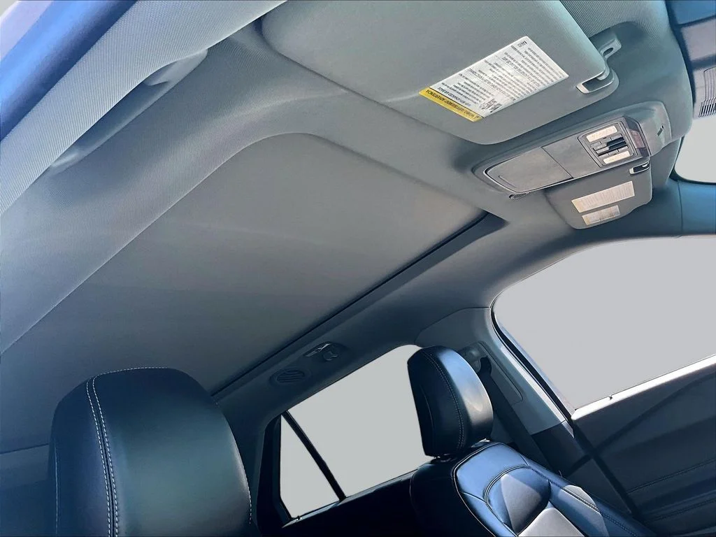 Used 2021 Silver Ford XLT image 21