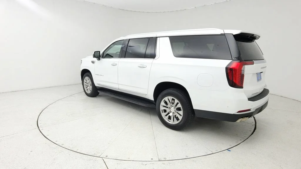 Certified Used 2025 Summit White GMC Denali image 5