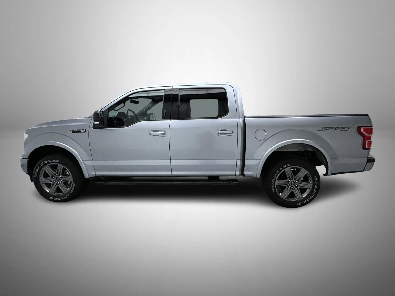 Used 2020 Silver Ford XLT image 8