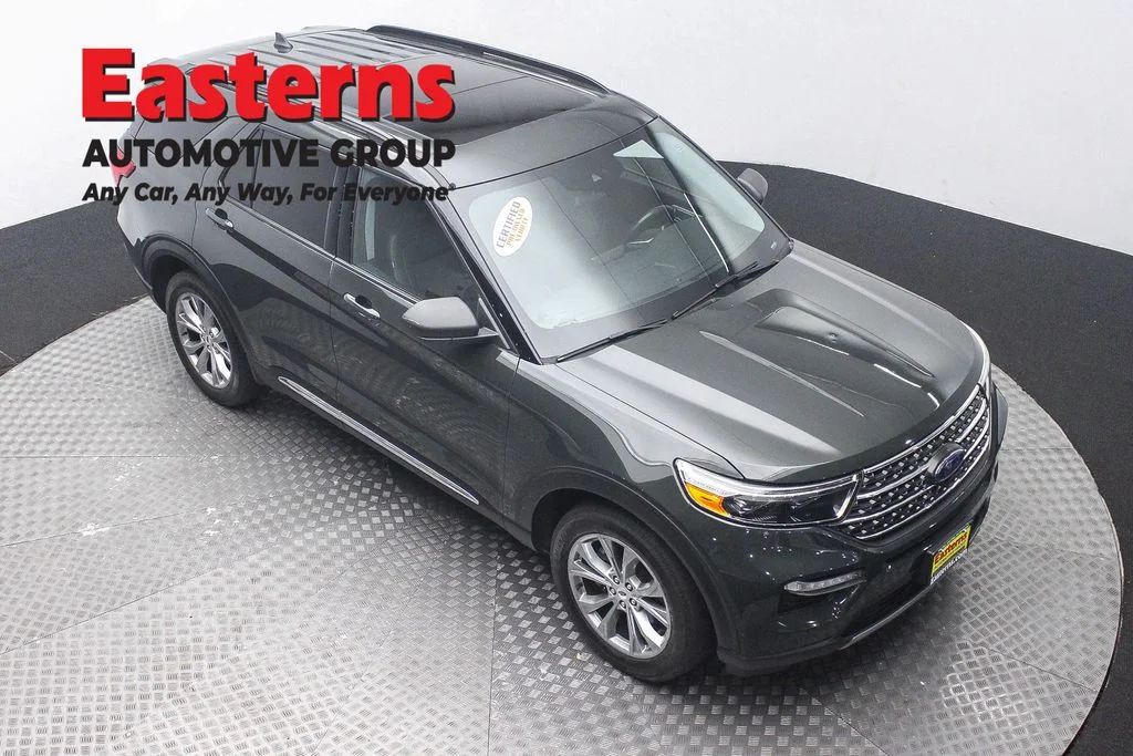 Used 2022 Green Ford XLT image 3
