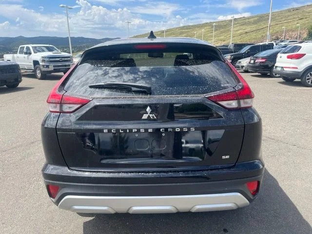 Used 2026 Black Mitsubishi  image 9