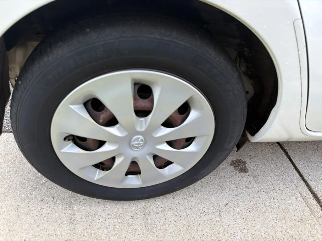 Used 2012 Blue Toyota Two image 10