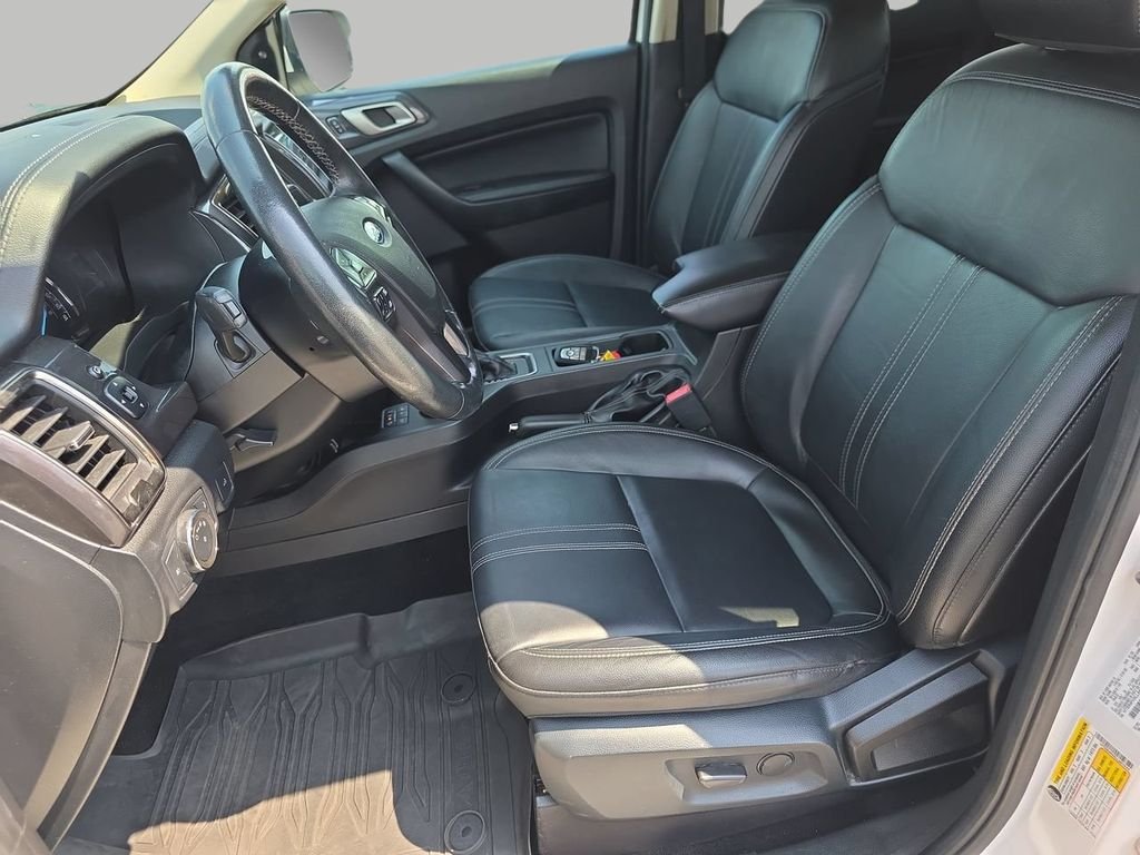 Used 2020 White Ford Lariat image 16
