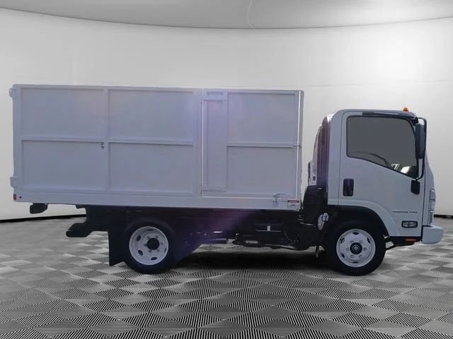 New 2025 Arc White Chevrolet  image 6