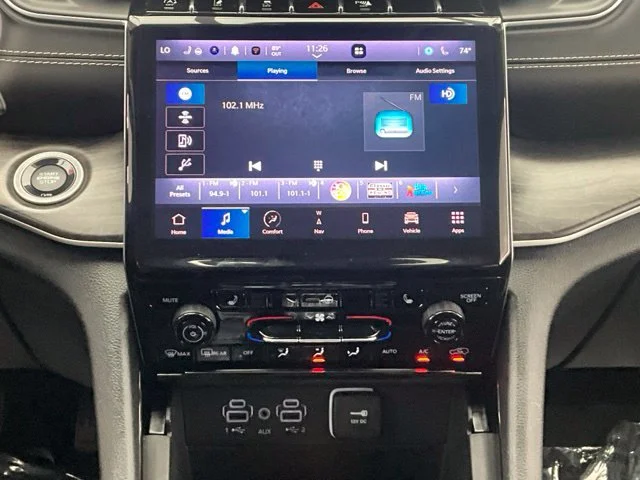2023 Jeep Grand Cherokee Limited - Photo 9