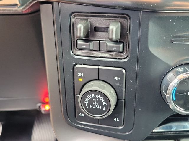 New 2026 Carbonized Gray Metallic Ford Lariat® image 13